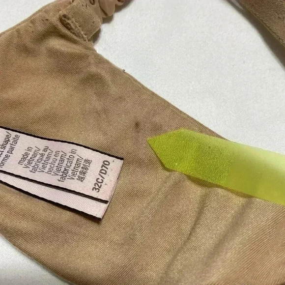 Victoria’s Secret Body by Victoria Perfect Shape Tan/Nude 32C padded Push Up Bra - Picture 8 of 8